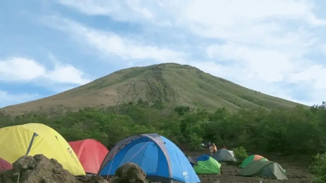 Gunung Penanggungan Menyimpan Ratusan Situs Sejarah