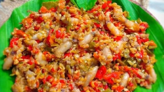Cumi mercon empuk dan super pedas