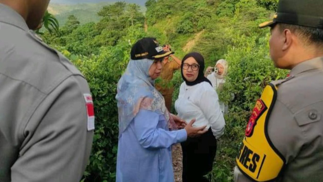 Tambang emas rakyat di Belongas, Sekotong, Lombok Barat