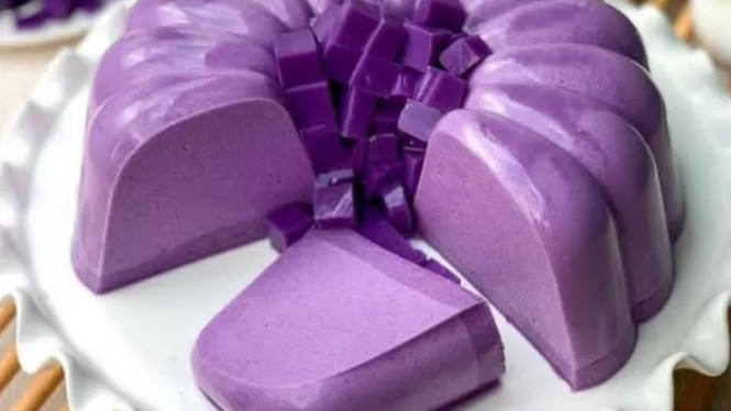 Puding busa ubi ungu, tampil cantik dengan rasa lembut yang ringan