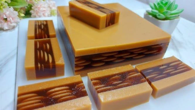 Puding karang gula merah, bersarang cantik dan legit ala jajanan jadul