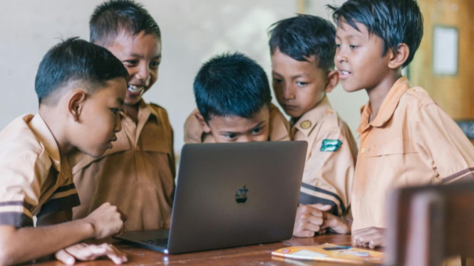 Ilustrasi sekolah rakyat