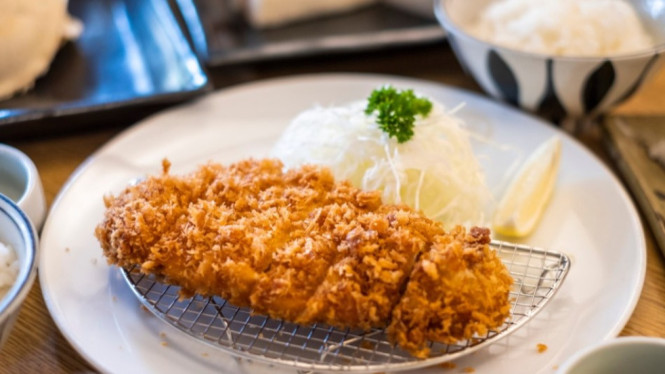 Resep chicken katsu crispy ala Restoran Jepang