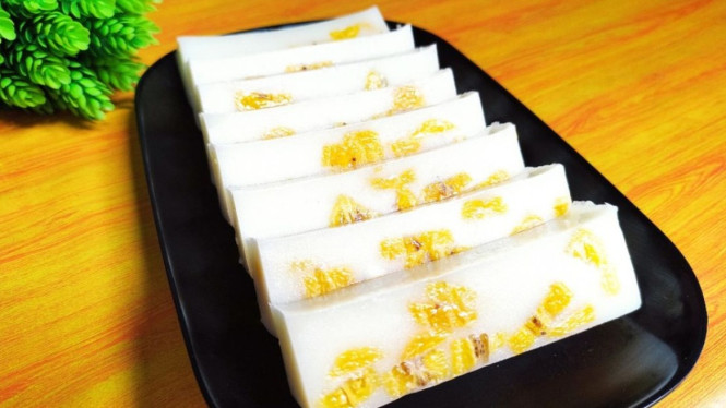 Puding Nagasari dingin, manis santan pisang