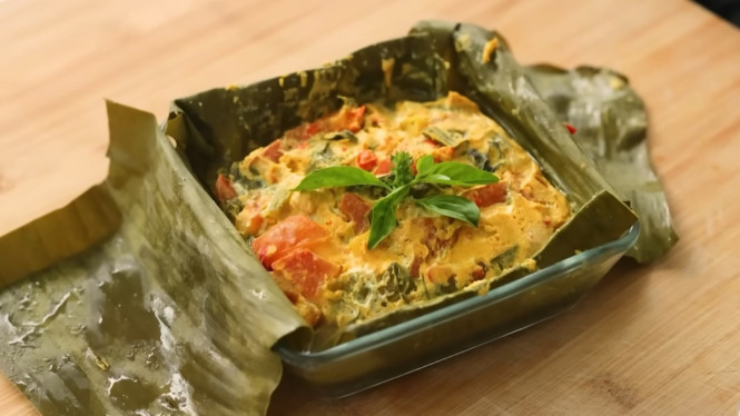 Resep Pepes Dada Ayam Super Lembut ala Chef Devina Hermawan