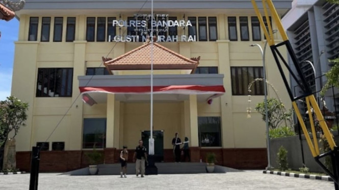 2 pelaku pencurian ban mobil diperiksa di Polres Kawasan Bandara