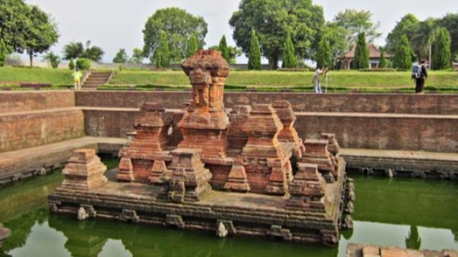 Salah Satu Cagar Budaya di Trowulan, Mojokerto