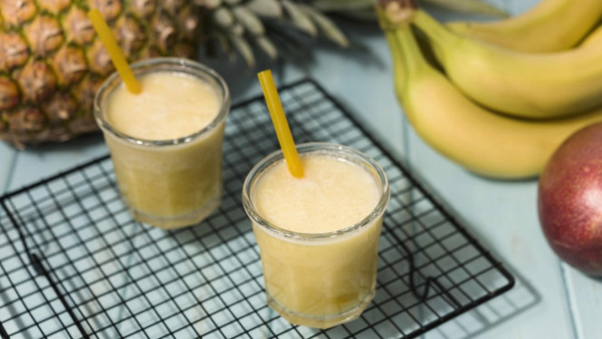 smoothie apel pisang segar sehat
