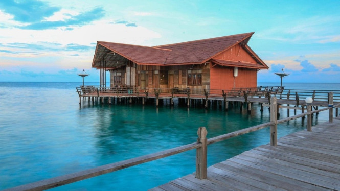 Pulau Derawan Spot Diving di Kalimantan Timur