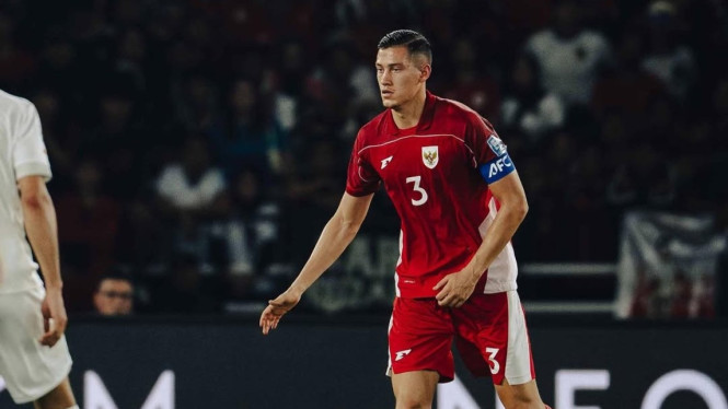 Jay Idzes, kapten Venezia dan timnas Indonesia