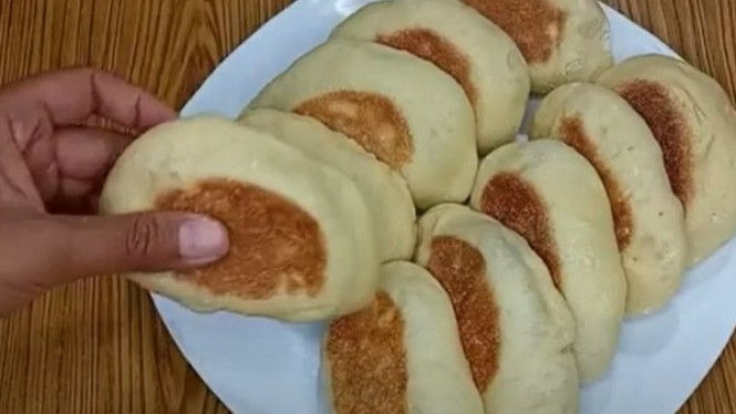 Roti panggang isi ubi ungu camilan sehat tanpa minyak