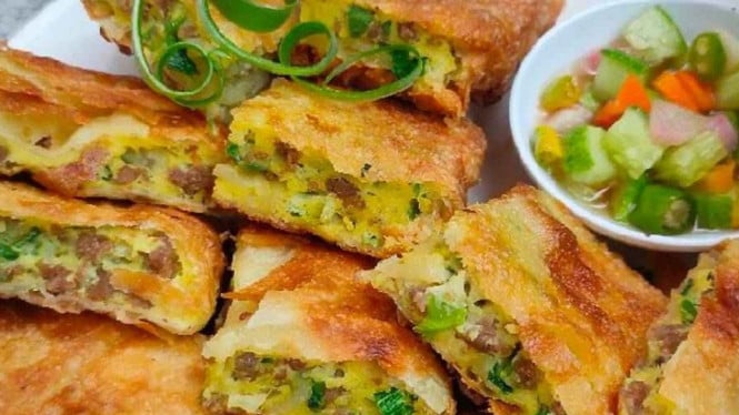 Martabak Telur, Kulitnya renyah, isiannya gurih!
