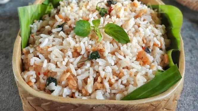 Resep nasi tutug tempe ala Devina Hermawan