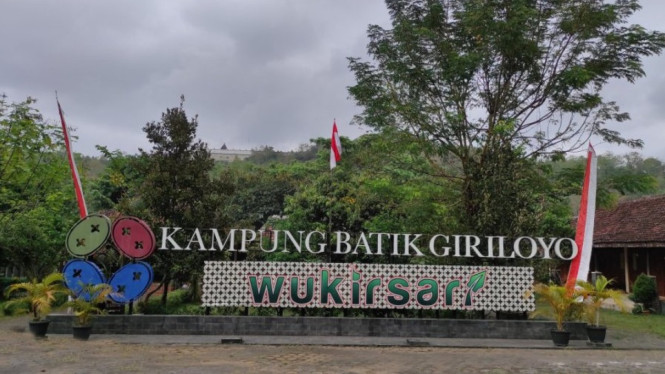Belajar dan Berwisata di Kampung Batik Giriloyo, Bantul, DIY