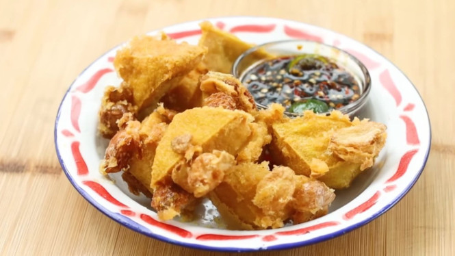 Tahu goreng bawang gurih bikin nagih