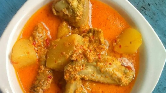 Gulai Ayam Super Gurih yang Bikin Lapar Terus!