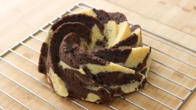 Bolu kukus marmer lembut menggoda selera