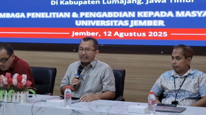 Ketua LP2M UNEJ, Yuli Witono,