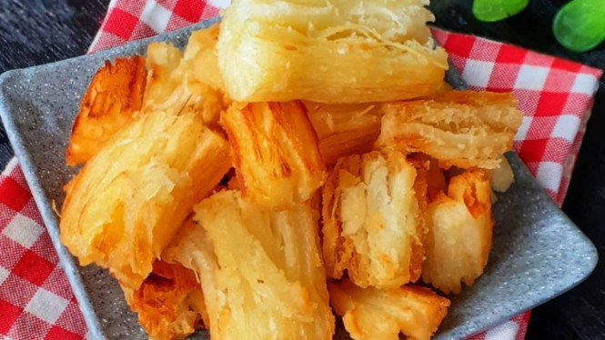 Singkong goreng merekah, camilan yang cocok dimakan sore hari