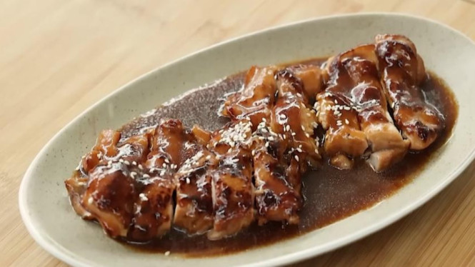 Chicken teriyaki gurih manis siap menggoda selera