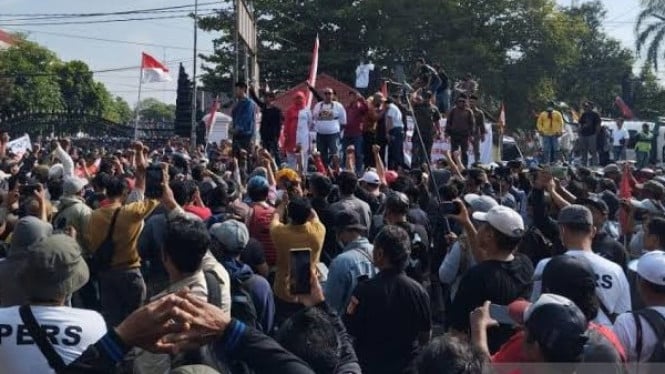 pelaku kerusuhan akan ditindak tegas.