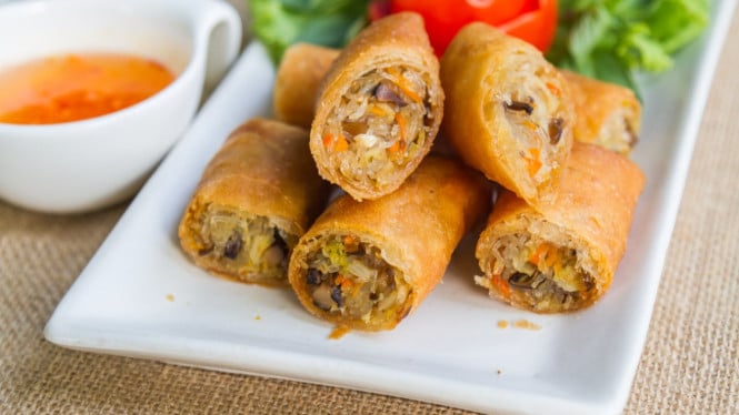 Lumpia ayam gurih renyah