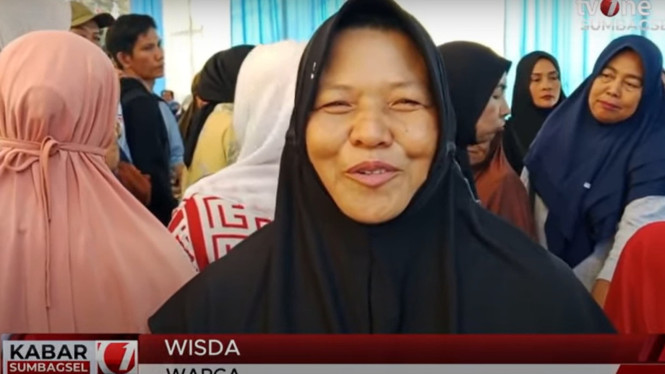 Warga Miskin Jadi Tumbal? 220 Ton Beras Ludes!