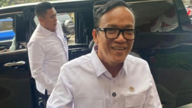 OTT KPK Menjerat Wamenaker Immanuel Ebenezer