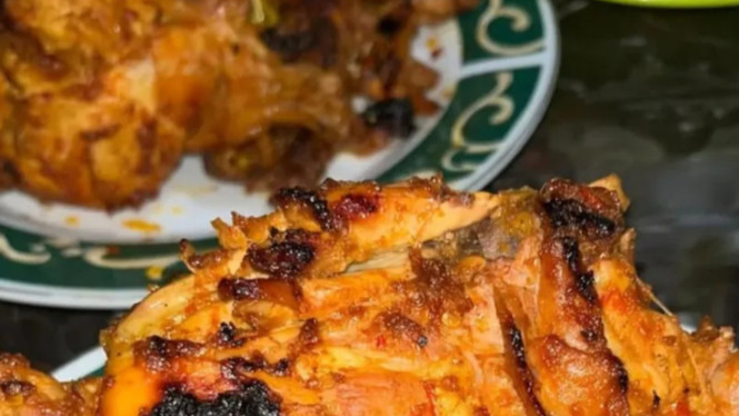 Resep Ayam Bumbu Rujak Khas Jawa