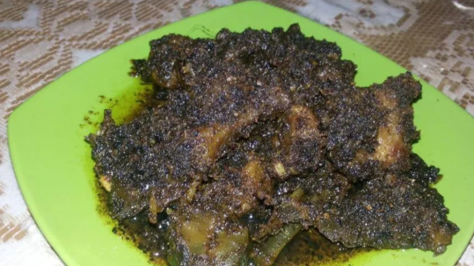 Resep Bebek Sinjay Khas Madura, Gurih Pedasnya Juara Banget
