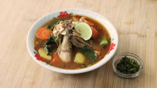 Sop ayam tauco, sajian lezat penuh kehangatan