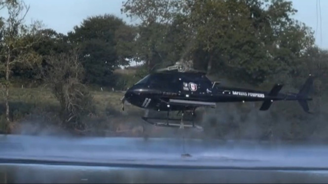 Detik-Detik Helikopter Jatuh di Prancis
