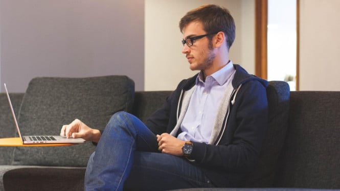 Menjaga produktivitas ketika Bekerja Work From Home