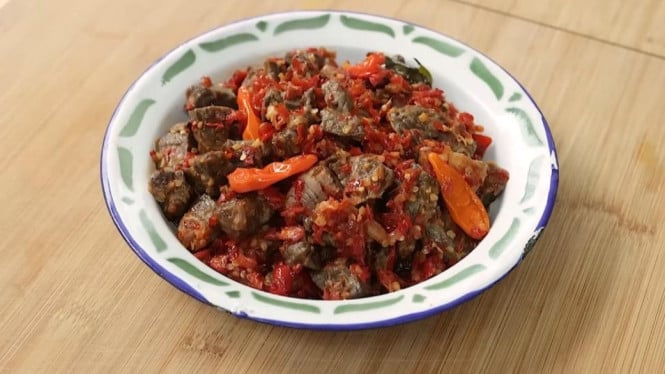 Sambal paru pedas segar enak disantap