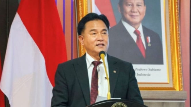 Menko Kumham Imipas, Yusril Ihza Mahendra