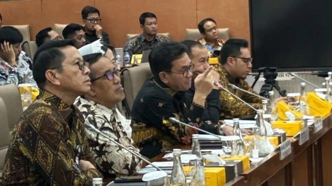 Mendag Budi Santoso dalam Rapat Kerja Komisi VI DPR RI