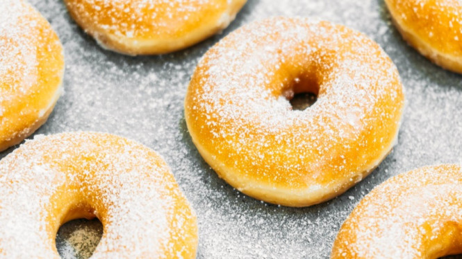 Donat Susu Bulat, Manis, dan Renyah