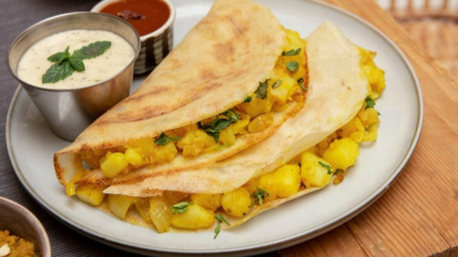 Dosa India homemade isi kentang masala