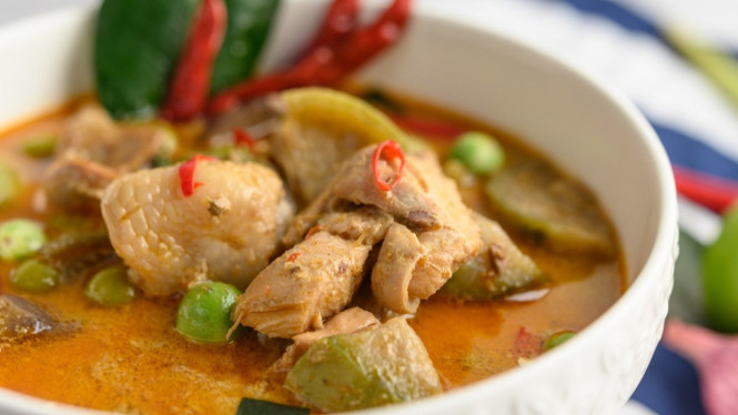 Resep Tongseng Ayam Ala Chef Devina Hermawan