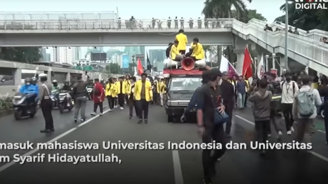Tuntut Janji Manis DPR