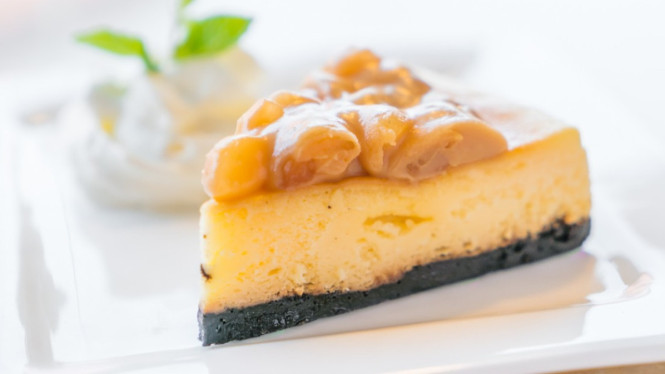 Basque Burnt Cheesecake ala Chef Devina Hermawan