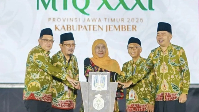Gubernur Khofifah membuka MTQ XXXI Jawa Timur di Jember