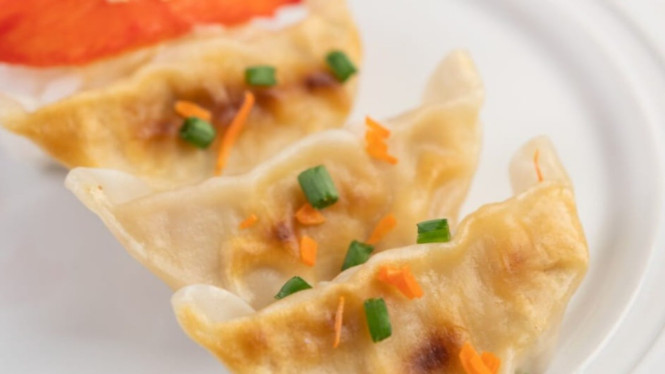 Gyoza pedas lezat ala chef devina