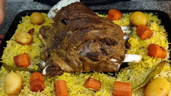 Kambing Oven,Rasa Premium di Setiap Gigitannya