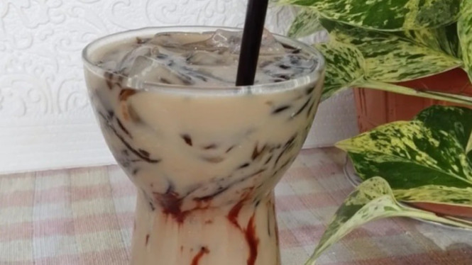 Es Cappucino Cincau Segar Hemat Ala Rumahan
