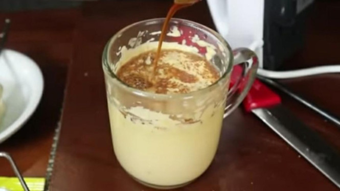 Resep Teh Talua Khas Minang yang Unik Pakai Telur!
