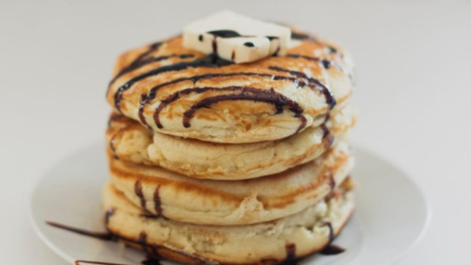 Menu sarapan pagi pancake coklat chip