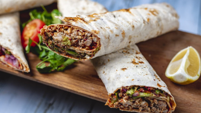 Kebab rumahan praktis, camilan sehat yang bikin nagih