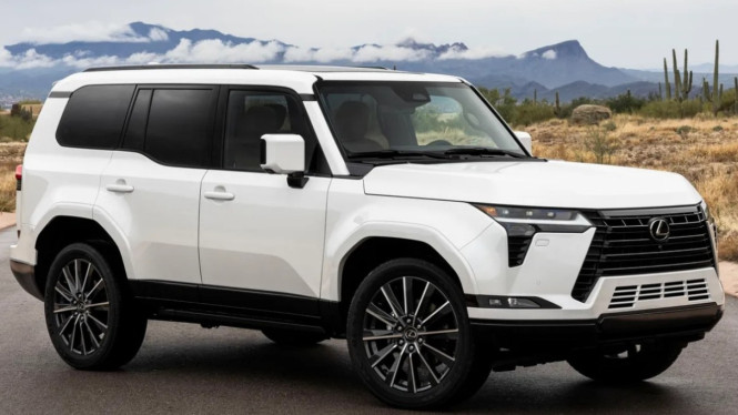 Beli SUV bekas, pastikan mesin dan bodi aman