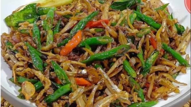 Oseng- Oseng Teri  Lombok  Ijo yang Rasanya Juara